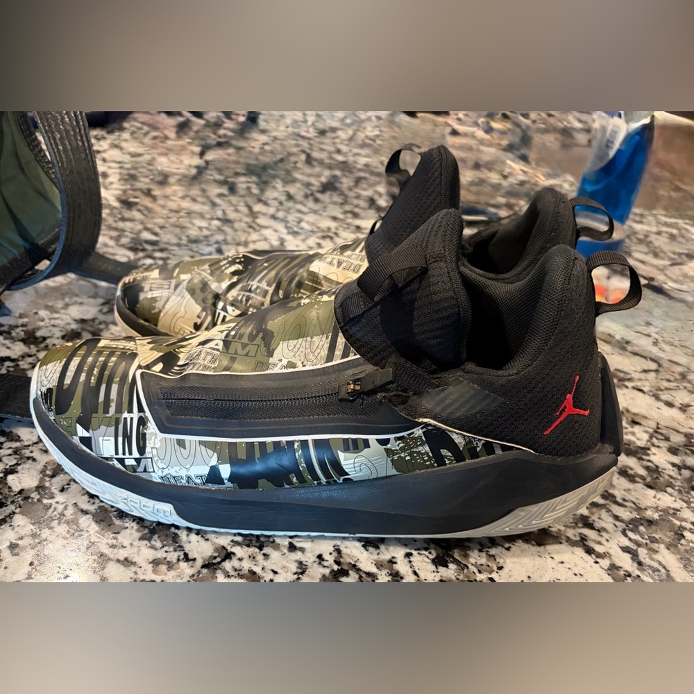 Jordan Jumpman Hustle Black and Olive Graphic Sneakers - Picture 2 of 5
